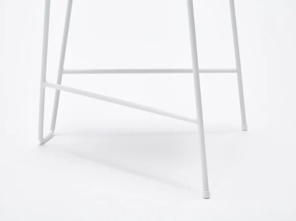 UM Barstool - Image 13