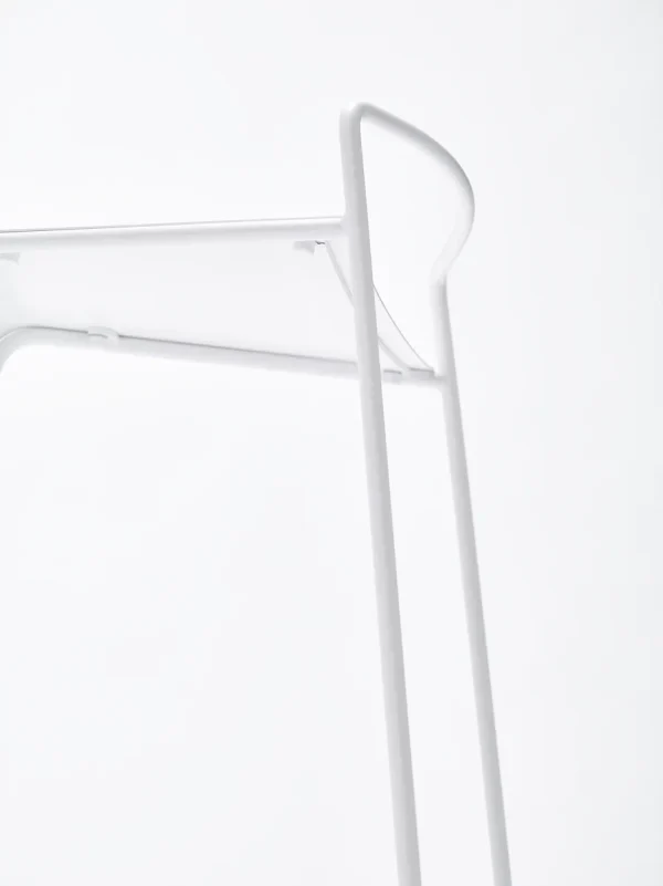 UM Barstool - Image 14
