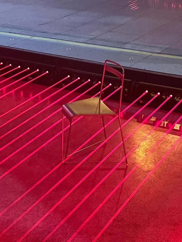 UM Chair - Image 32
